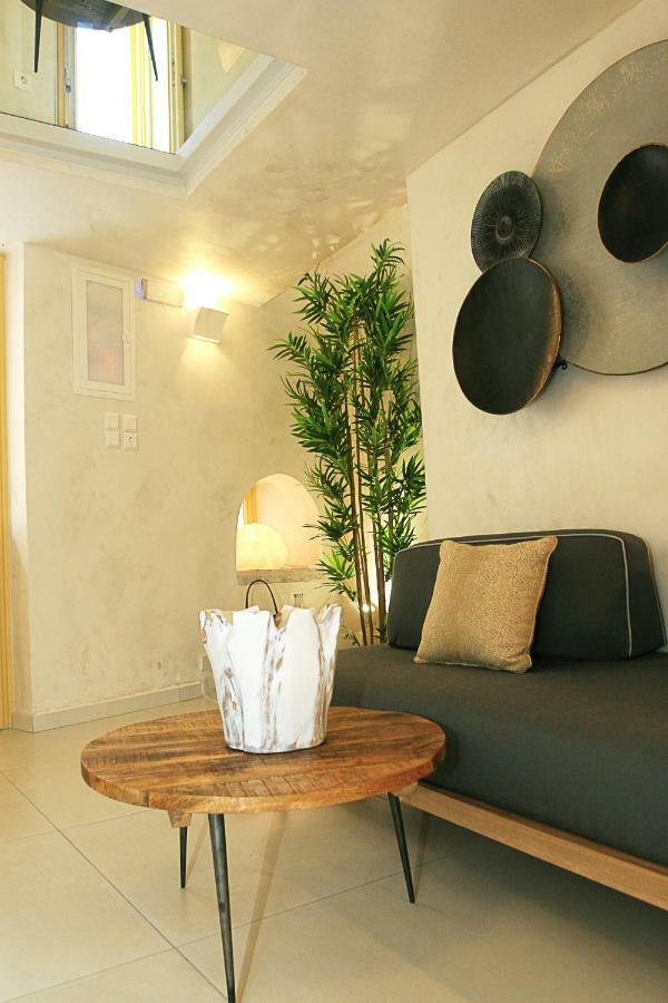 Esperia Luxury